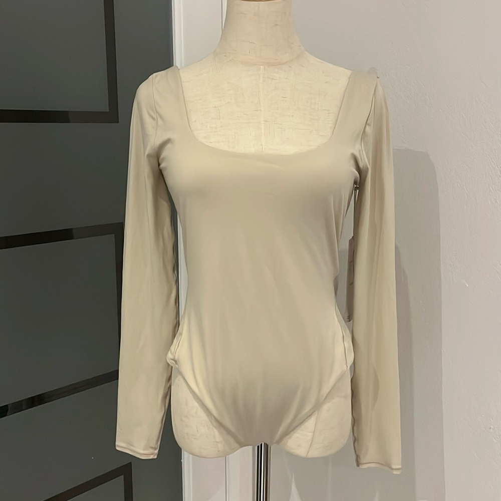 NWT Lululemon Wundermost Ultra-Soft Nulu Square-Neck Long-Sleeve Bodysuit